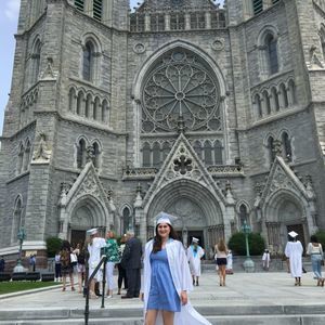 Meet your Posher, Pauline